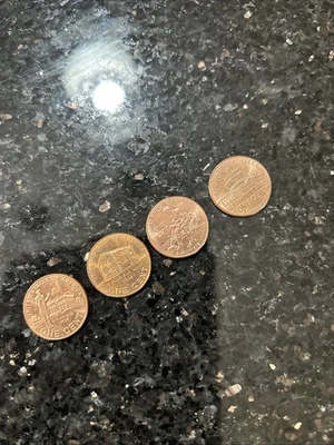 2009-P&D Lincoln Cent Professional Life (2) Penny Set BRILLIANT UNC Coins Flip - Image 1 of 2