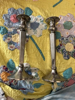 Juego de 2 candelabros de plata Pottery Barn de 10 pulgadas Foto 1 de 2