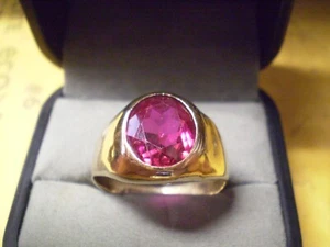 10K Yellow Gold Ladies Men's Oval Lab Created Ruby Solitaire Ring 5.0 grams - Picture 1 of 5