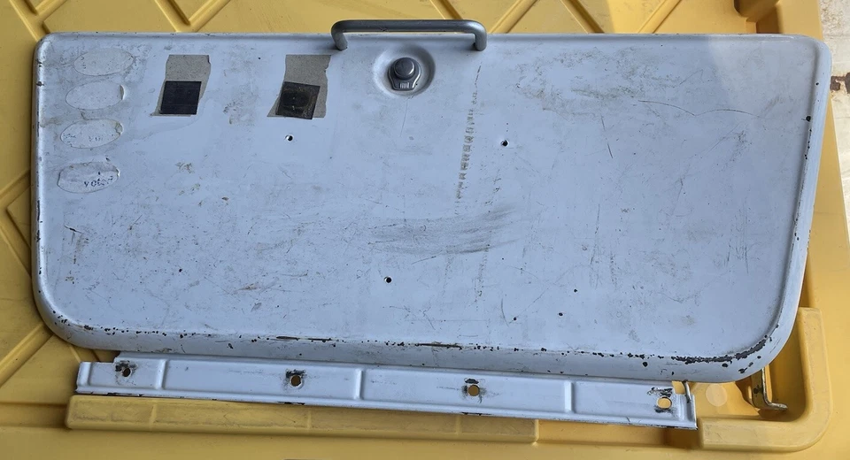 Chevrolet C20 1967-1972 camioneta interior tablero panel guantera puerta con pestillo de bisagra Foto 1 de 4