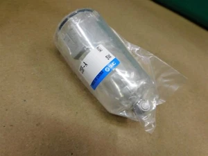 SMC C35F-Z Pneumatic Cup Assembly NEW - Picture 1 of 3