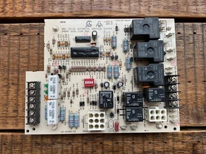 Furnace Control Circuit Board 1012-83-9204A 62-24084-02 Rheem Ruud - Picture 1 of 6