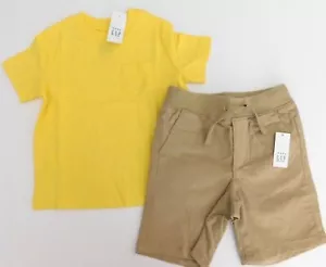 T-SHIRT & KHAKI SHORTS--GAP--Baby Boy 2 Pc Set--SIZE 18-24M--NEW WITH TAGS - Picture 1 of 4