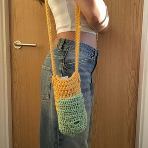 CROCHET CORN BOTTLE BAG - Picture 1 of 3