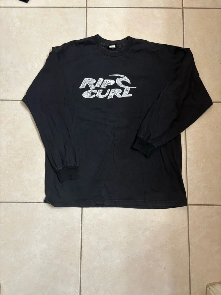 Ripcurl Mens Surf Wear With Bone Graphic Letters And A Small Back Hit Size Xl - Image 1 of 4