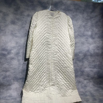 STUNNING VTG JACOBSON’S Ivory Satin Quilted Puffer Robe Housecoat SZ Small - Image 1 of 4