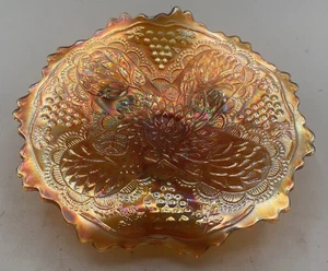 VINTAGE CARNIVAL FIRST REPORTED FENTON AMBER LOTUS & GRAPE JIP FOOTED BOWL - Picture 1 of 11