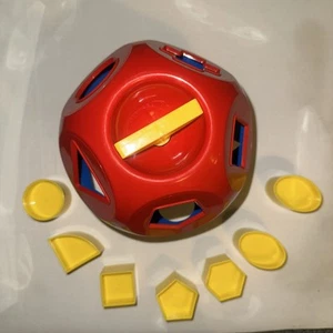 Tupperware Shape-O Sorter Ball Baby Learning Toy with 7 Shapes (6 Different) VGC - Picture 1 of 10