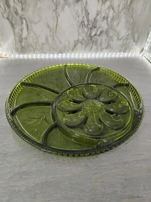 1970's Vintage Indiana Glass Avocado Green Egg and Pickle Platter - Image 1 of 4