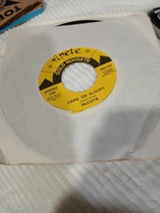 45 RPM ripete mccoys /strangeloves record FREE SHIP IN U S - Imagen 1 de 2