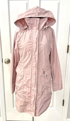 Impermeable para mujer Cole Haan Signature con lazo trasero talla PL en rosa cañón Foto 1 de 4
