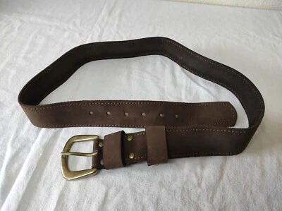 Ceinture Femme en daim  86 cm mini, 98 cm maxi  largeur 4 cm - Photo 1/4
