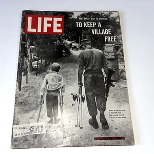 LIFE Magazine August 25 1967 A Marine & Young Friend Return to Hoa Hiep Vietnam - Picture 1 of 4