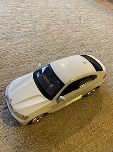 1/14o BMW X6 BLANCO X drive 50i R/C sin unidad de radiocontrol USADO bonito SUELTO SIN CAJA - Imagen 1 de 9