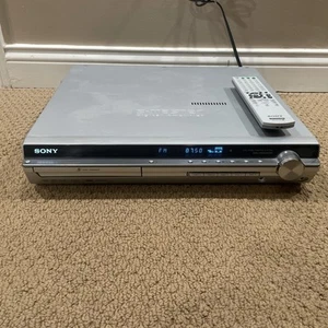 Sony 5 Disc DVD/CD S-Master Digital Amplifier DAV-HDX267W, Tested! - Picture 1 of 6