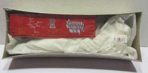 Roundhouse HO Scale V&T Anniversary Box Car Kit 7753 - Picture 1 of 3