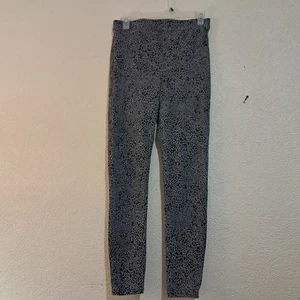 Spanx Jean-ish Leggings Cortos al Tobillo Pantalones Animal Estampado Guepardo Talla Mediana - Imagen 1 de 8