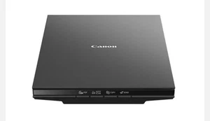Canon CanoScan LiDE 300 Flatbed Scanner w/ USB Cable, Setup CD, And Guides - Picture 1 of 8