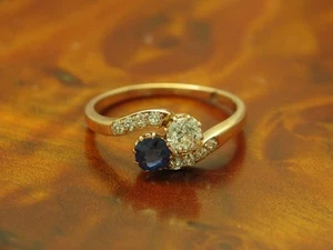 Anello in oro rosso 585 14 carati con diamante 0,31 carati e zaffiro 0,24 carati / 2,4 g / RG 54 - Foto 1 di 6
