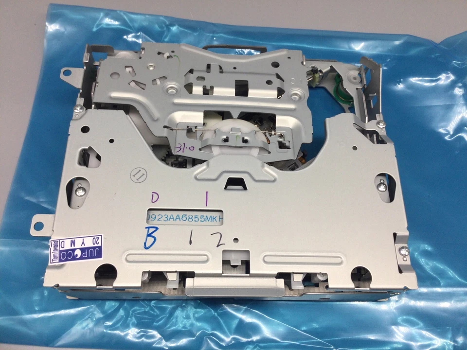 Pioneer AVIC-Z120BT AVIC-Z110BT AVIC-X910BT AVIC-X920BT DVD MECHANISM LOADER - Image 1 of 2