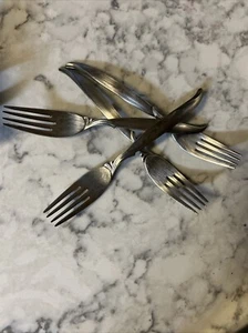 Silver Roger’s Bros -Entree Forks SET OF 4 Vintage - Picture 1 of 5