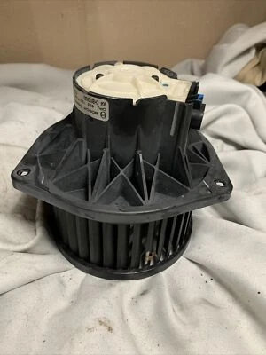 2005 BUICK RENDEZVOUS Heater Air Conditioning Blower Motor - Image 1 of 4