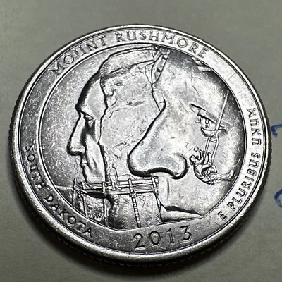 2013 P Washington quarter ATB South Dakota, Mount Rushmore 25C 7899N - Image 1 of 3
