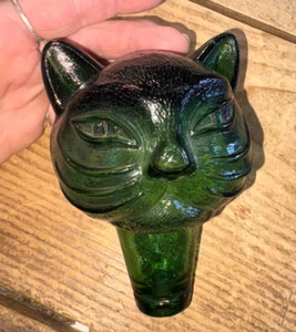 Vintage Mid-Century Italy Green Glass Cat Bottle Stopper - Picture 1 of 5