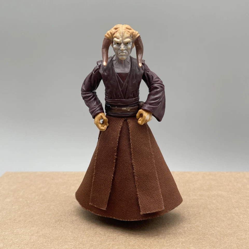 Figura de acción Star Wars: Saesee Tiin Revenge of the Sith Collection 2004 B7 Foto 1 de 4