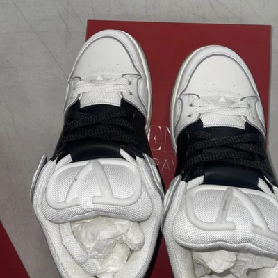 zapatillas valentino  Foto 1 de 4