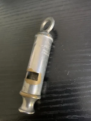 Vintage Collectible 'The Acme Scout' Whistle - Made In England - Working - Image 1 of 3