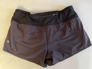 Lululemon Speed Up hoch geschnittene gefütterte Shorts mit einer 4"-Innennaht Größe 8 - Bild 1 von 5