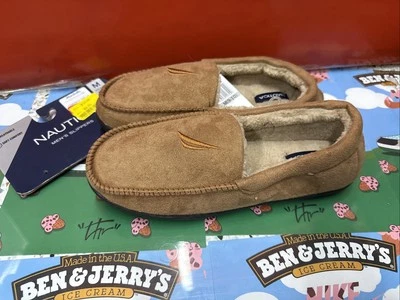 (Nuevo) Zapatillas de gamuza marrón con forro polar Nautica para hombre talla 9/10 Foto 1 de 4