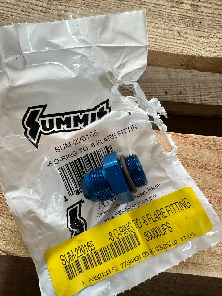 SUM-220165 Summit Racing Straight -8 AN O-Ring to -8 AN Adapter Fitting - Image 1 of 1