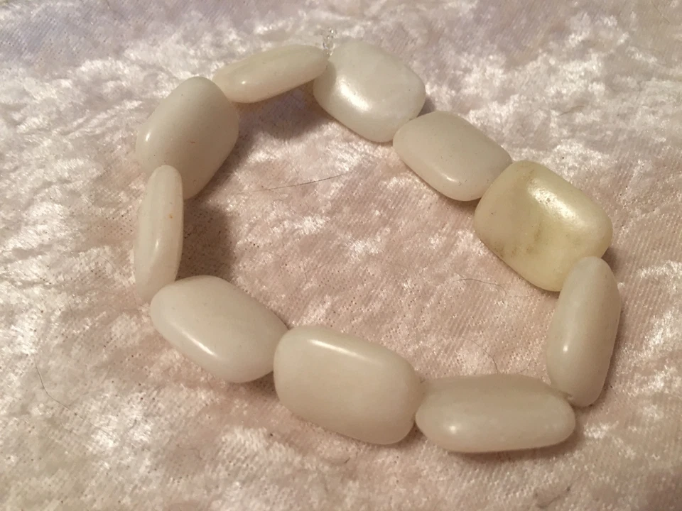 Pulsera elástica con cuentas rectángulos piedras preciosas calcita blanca natural  Foto 1 de 1