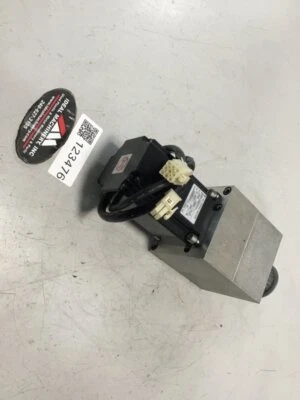 YASKAWA AC Servo Motor W/Gearbox SGM-02A312 Used #89476 - Image 1 of 3