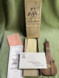 VTG Ye Sufan Burr Hooked Rug Machine w/ Box Includes All Original Paperwork - Picture 1 of 8