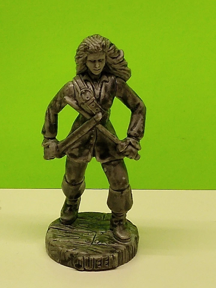 Pirates Of The Caribbean Games Collectors Edition chess piece Silver Queen only - Image 1 of 1