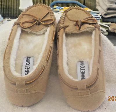 Mocasines de gamuza marrón canela Minnetonka Britt Trapper para mujer talla 6M Foto 1 de 4