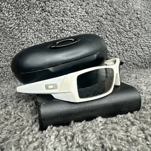 Occhiali da sole Y2K Oakley Gascan bianco iridio enses. Oakley vintage made in USA - Foto 1 di 10