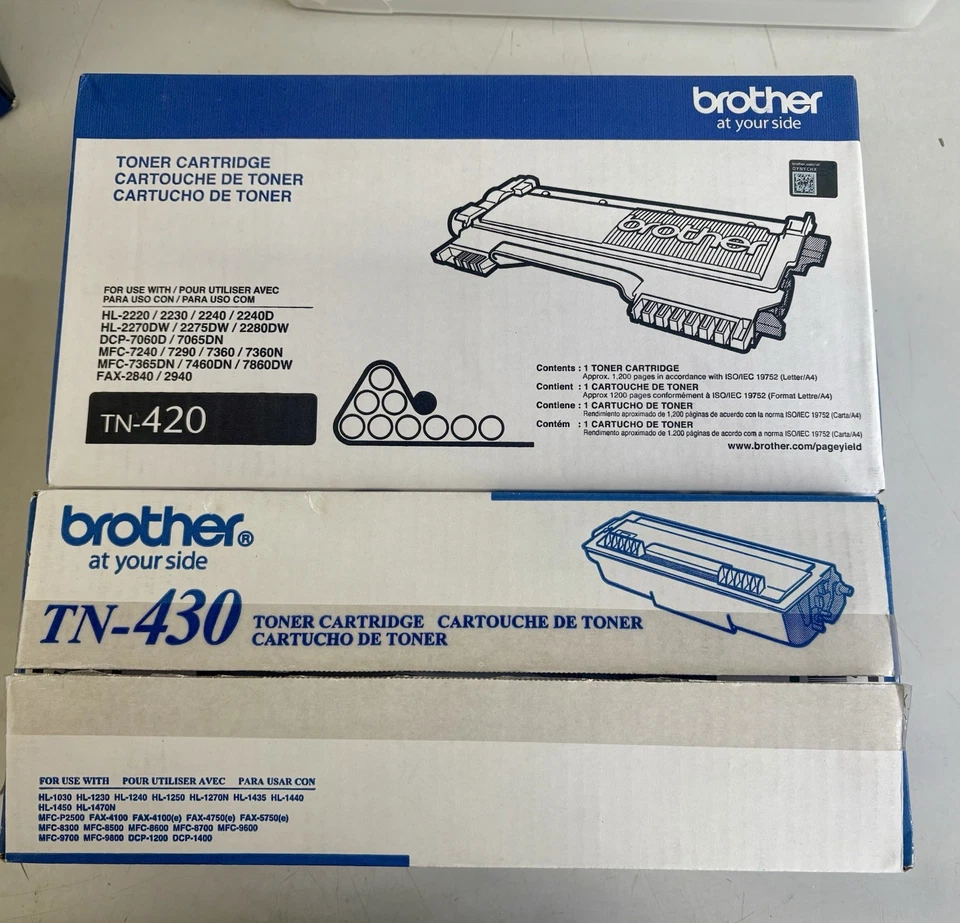Lote de 2 Cartuchos de Tóner Brother, Nuevos con Caja Abierta TN-420 y TN-430 Foto 1 de 4