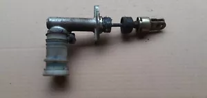Hyundai Galloper Motor Gear Clutch Master Cylinder - Picture 1 of 2