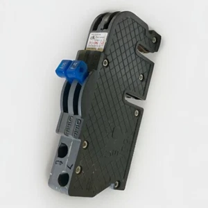 Connecticut Electric UBIZ-1515 2 1-POLE 15A ZINSCO R38 Tandem CIRCUIT BREAKER - Picture 1 of 16