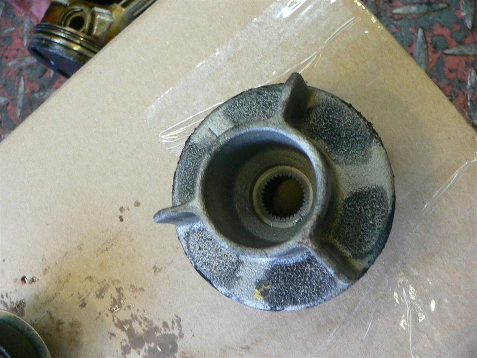 05-09 BMW K1200LT Alternador Drive Dog Foto 1 de 1