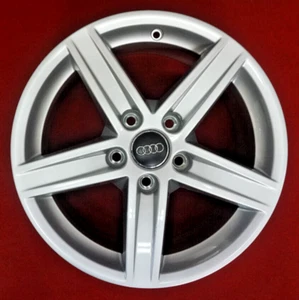 16" Original Audi A3 8V Alufelge 7x16 ET40 5x112 5-Arm Design Silber 8V0601025CD - Bild 1 von 3