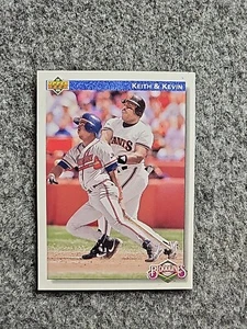 1992 Upper Deck - Bloodlines #80 Kevin Mitchell, Keith Mitchell +5 Random Cards! - Picture 1 of 2