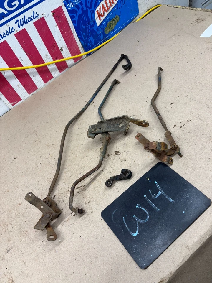 1949 1950 1951 Oldsmobile 88 98 303 394 TRANSMISSION LINKAGE RODS ROD ARMS TRANS - Image 1 of 4