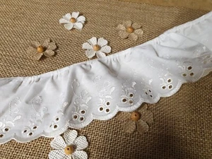 White Broderie Anglaise Frilled Lace 2" 50mm 3" 75mm 4" 100mm Gathered - Picture 1 of 3