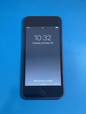 Space Gray iPod touch 6th Generation 32GB (New Battery - Good Condition) - Image 1 of 4
