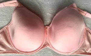 Sujetador Camiseta Wacoal Basic Beauty Contorno Espaciador Con Aros 853192, Rosa, 40C - Imagen 1 de 9